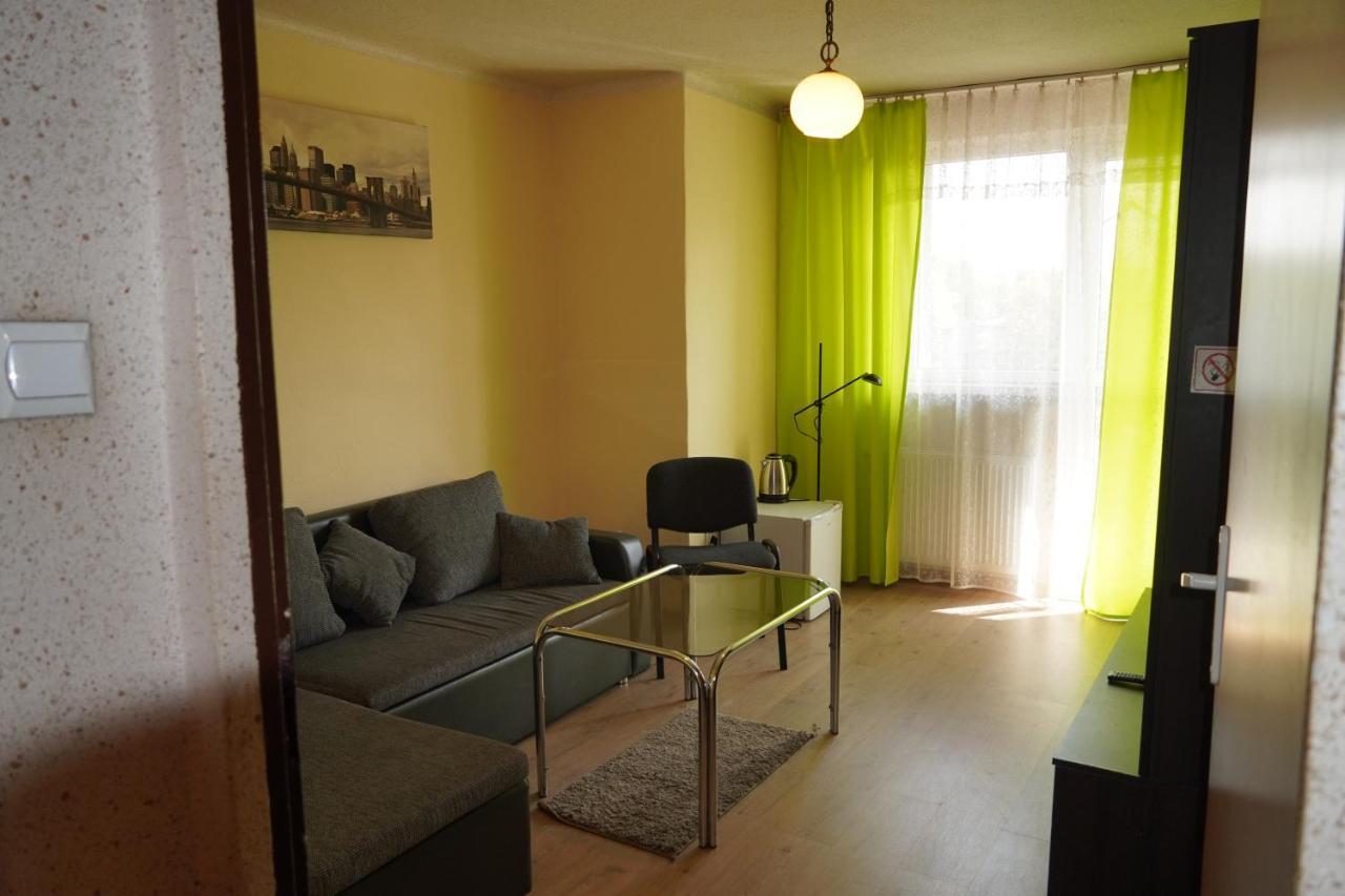 Zajazd Irys Sosnowiec Exterior foto
