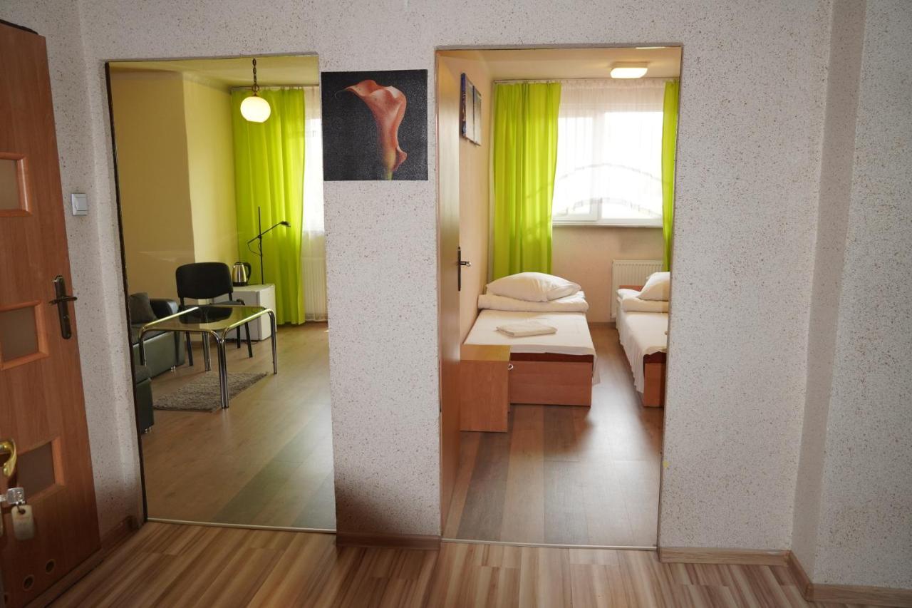 Zajazd Irys Sosnowiec Exterior foto